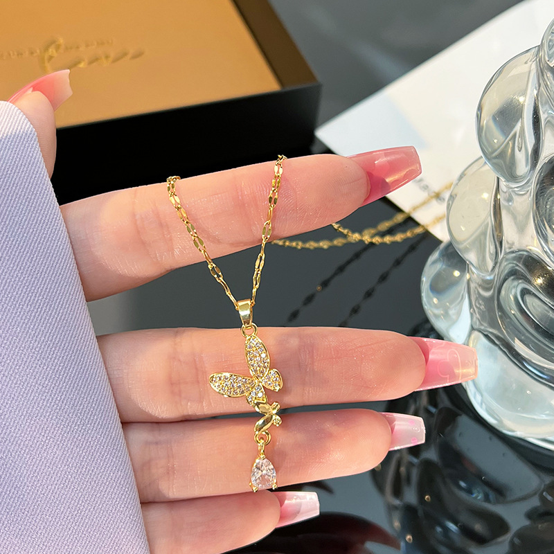 Butterfly Full Diamond Titaniu - đánh giá và giá Butterfly Clasp Deployant