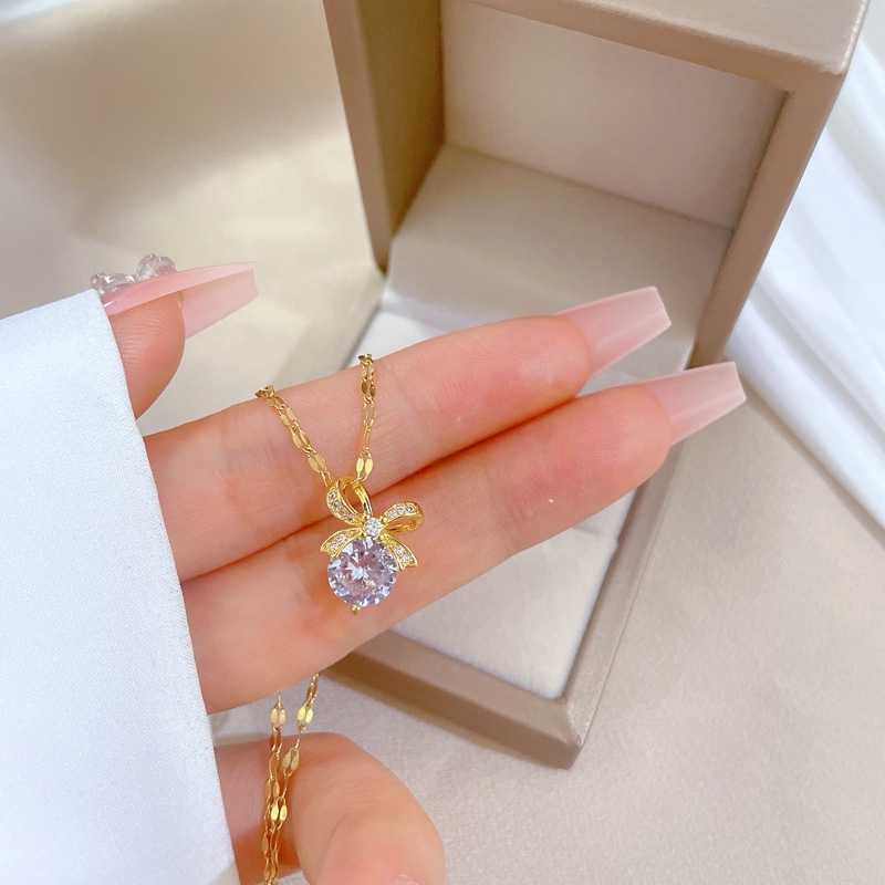 Fashionable Luxury Butterfly K - đánh giá và giá Butterfly Clasp Deployant